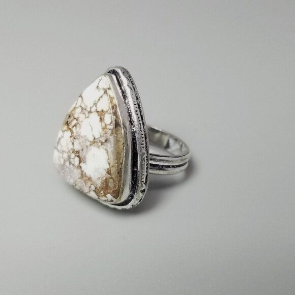 Vintage Marbled Stone Ring, Brown and White Triangle, Bezel Set Silver Tone Band - Picture 2 of 9